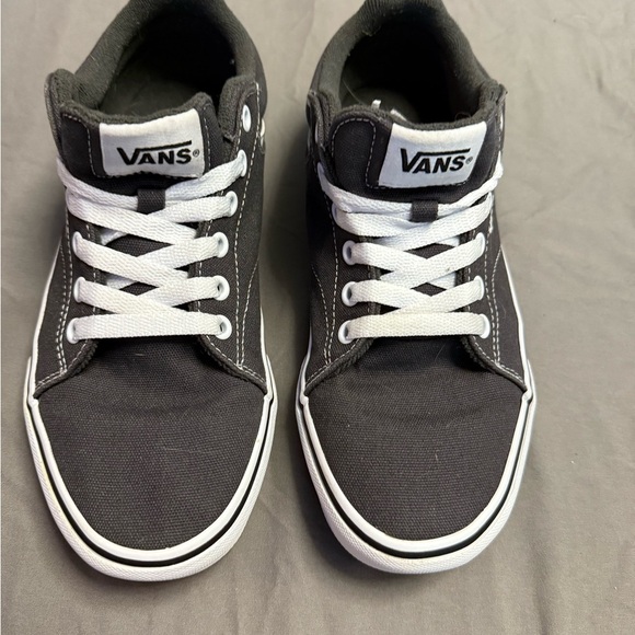 Men's Vans Seldan Low Top Sneaker - Picture 6 of 6